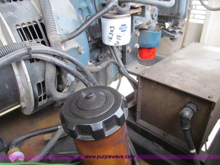 image for item D7005 2005 Terex Amida portable light tower