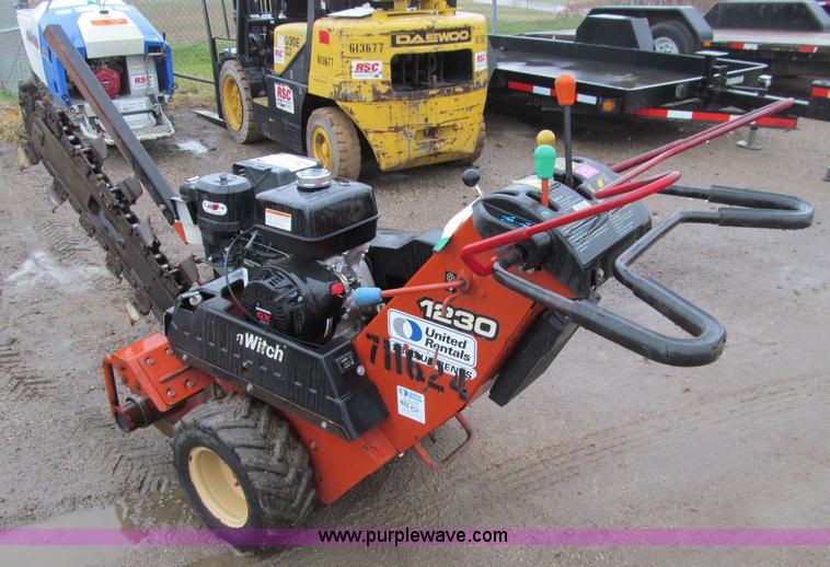 image for item D7006 2005 Ditch Witch 1230H walk-behind trencher