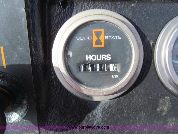 image for item D7007 2005 Ditch Witch 1820 walk-behind trencher