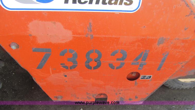 image for item D7007 2005 Ditch Witch 1820 walk-behind trencher