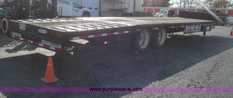 image for item F4631 2006 Ledwell Hydra-Tail 48' equipment trailer