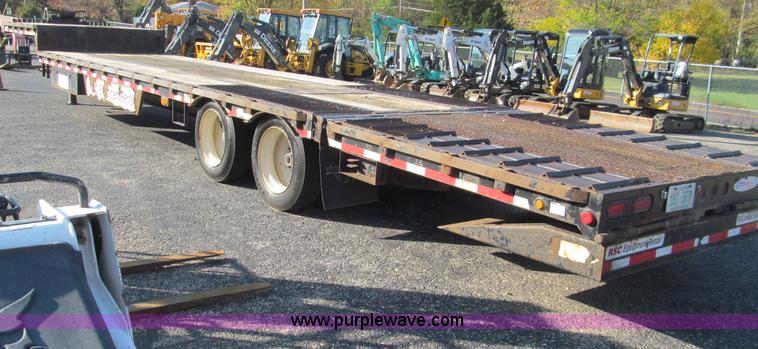 image for item F4631 2006 Ledwell Hydra-Tail 48' equipment trailer