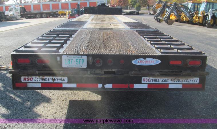 image for item F4631 2006 Ledwell Hydra-Tail 48' equipment trailer