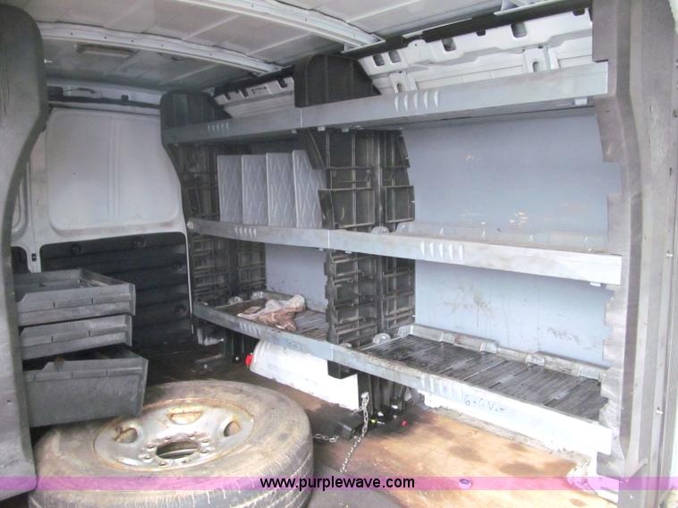 image for item F5548 2006 Chevrolet G2500 Express cargo van