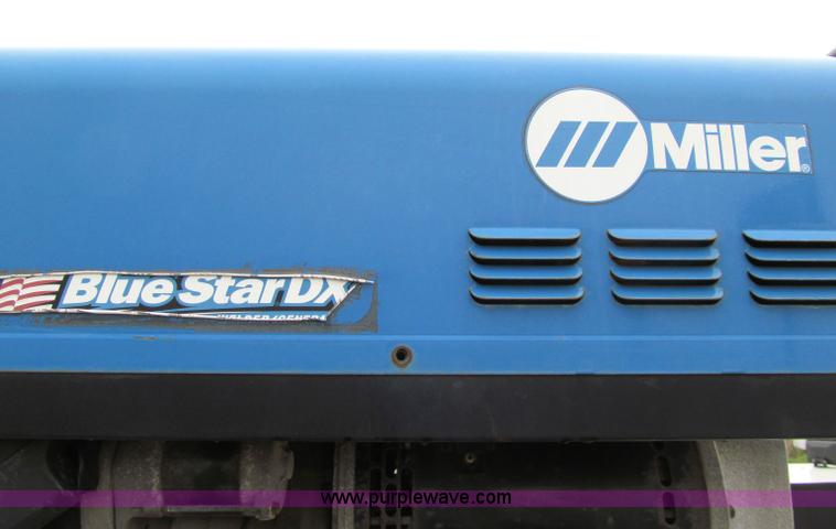 image for item F5549 2006 Ford F550 XL Super Duty service truck