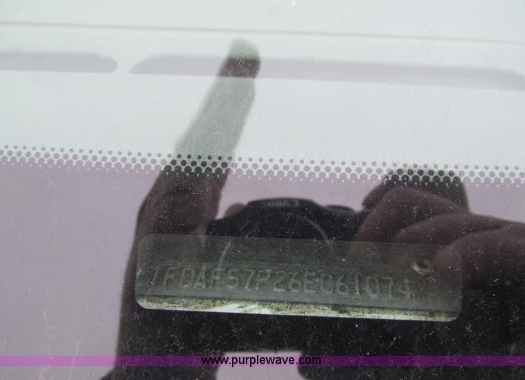 image for item F5549 2006 Ford F550 XL Super Duty service truck