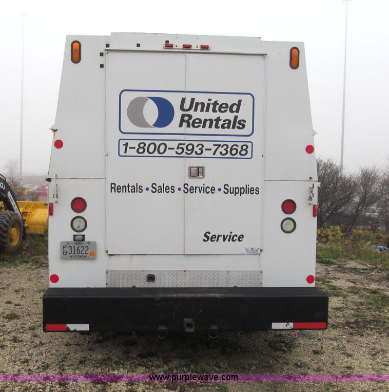 image for item F5550 2006 Ford F550 XL Super Duty service truck