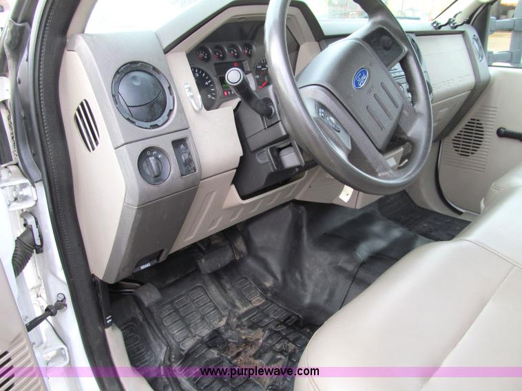 image for item F5551 2008 Ford F450 XL Super Duty service truck
