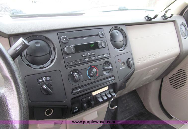 image for item F5551 2008 Ford F450 XL Super Duty service truck