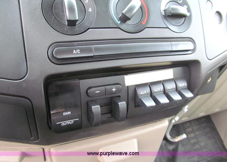 image for item F5551 2008 Ford F450 XL Super Duty service truck