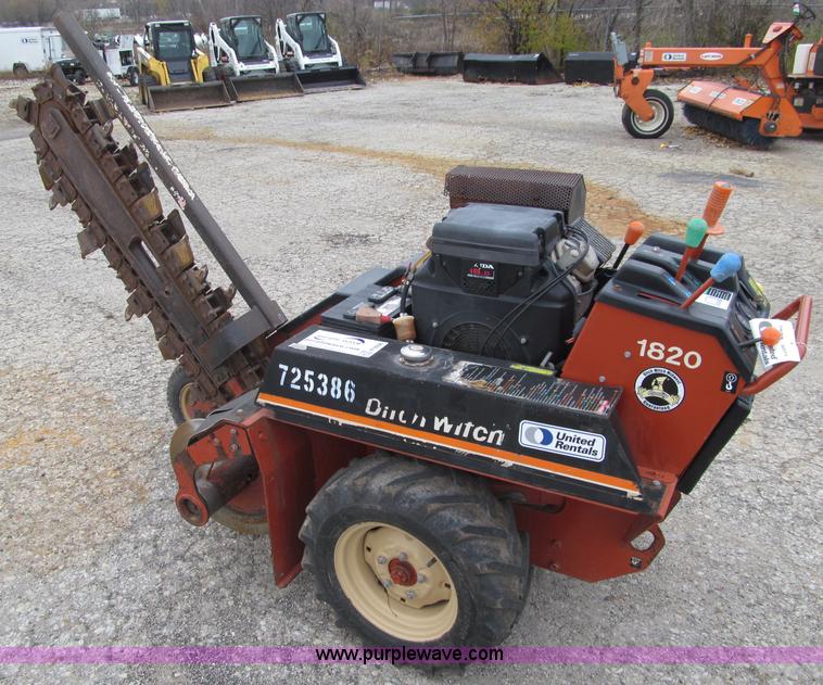 image for item F5556 2005 Ditch Witch 1820HE walk-behind trencher