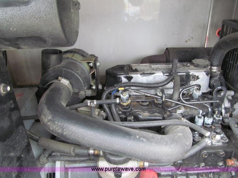 image for item F5557 Magnum MLT 3060 light tower