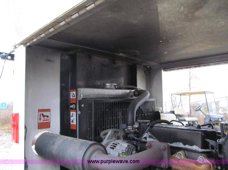 image for item F5557 Magnum MLT 3060 light tower