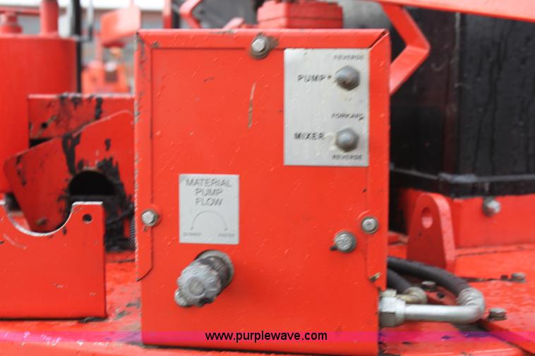 image for item B7415 2003 Craft Co SS-125 crack seal machine