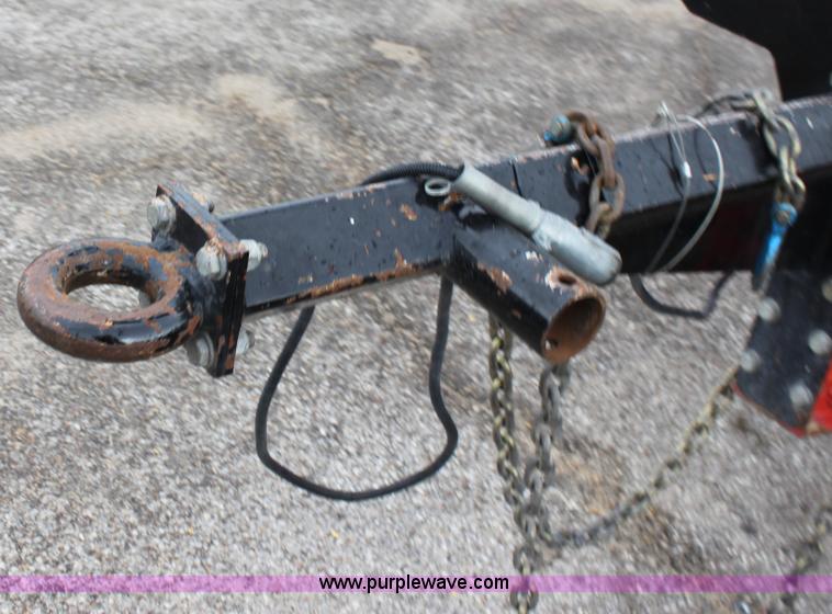 image for item B7419 2004 Craft Co SS-125 crack seal machine