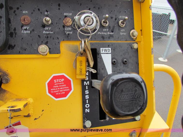 image for item B7423 2006 Ingram RS207 flat face steel roller