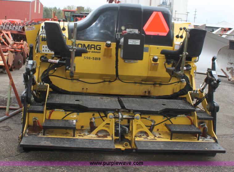 image for item E4018 2008 Bomag BF815 asphalt paver