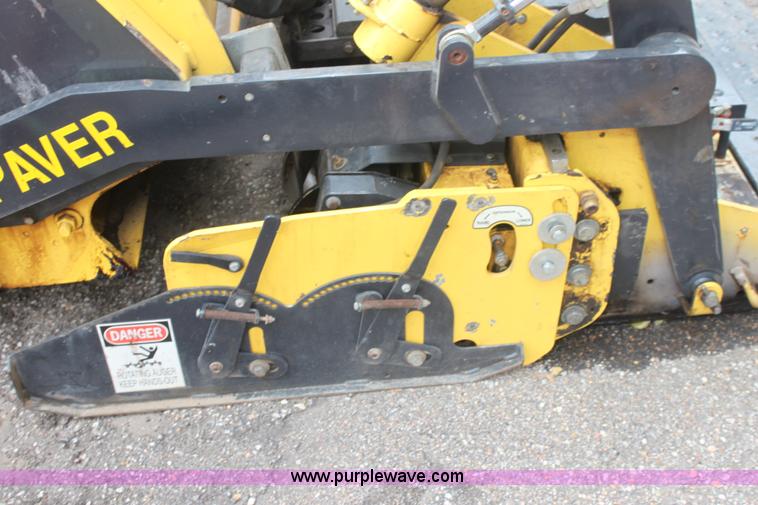 image for item E4018 2008 Bomag BF815 asphalt paver