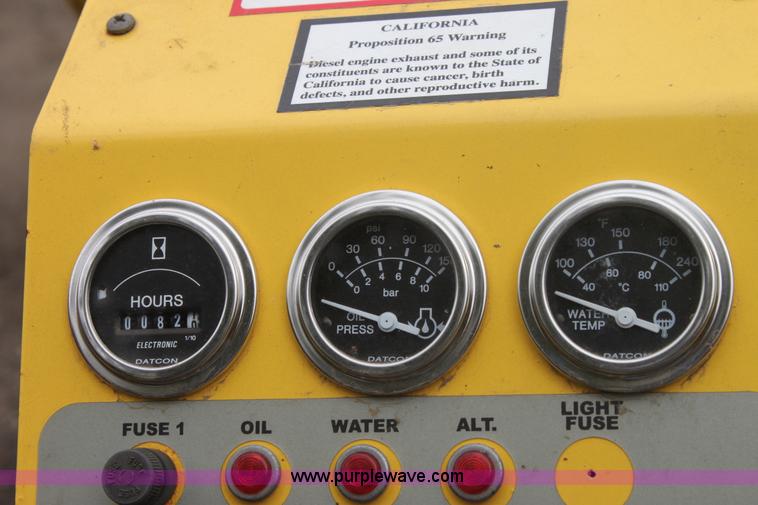 image for item E4018 2008 Bomag BF815 asphalt paver