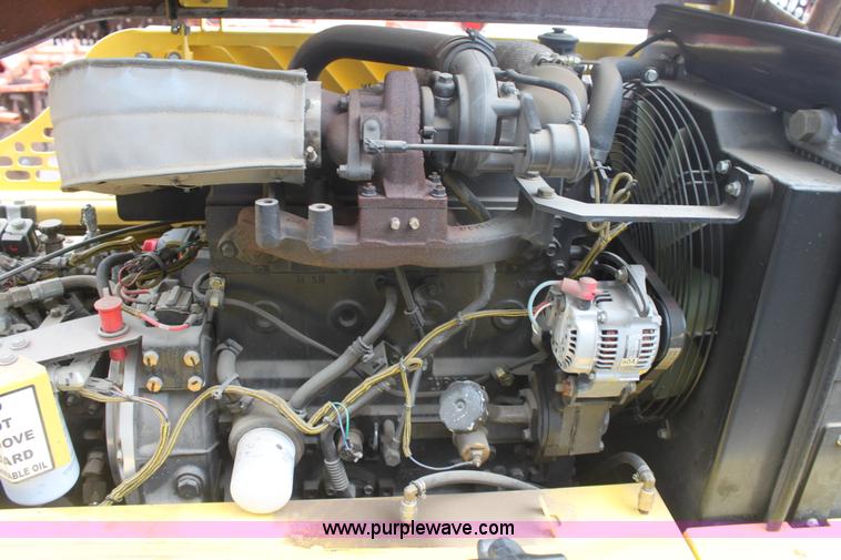 image for item E4018 2008 Bomag BF815 asphalt paver