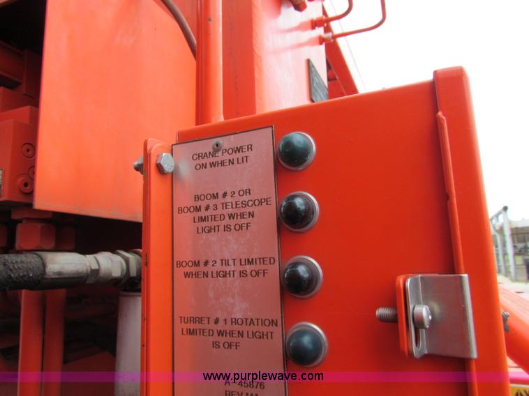 image for item E4025 1994 Ford LNT8000 bridge inspection truck