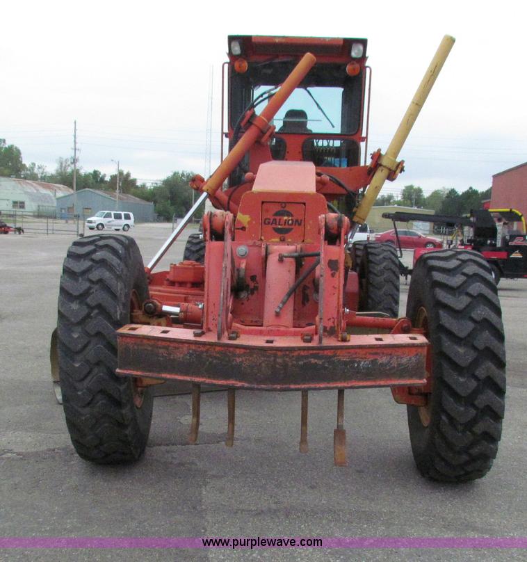 image for item E4034 1996 Galion 830B motor grader