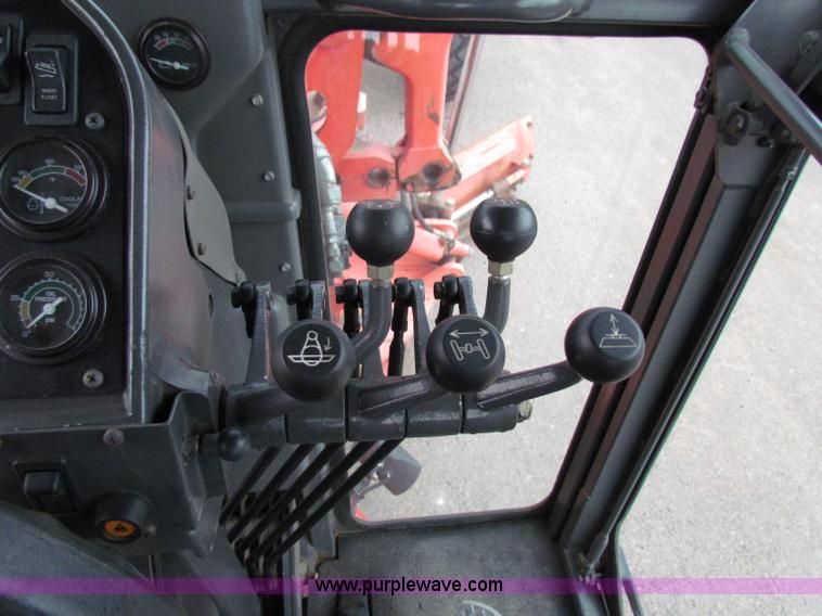 image for item E4035 2000 Champion 710A motor grader