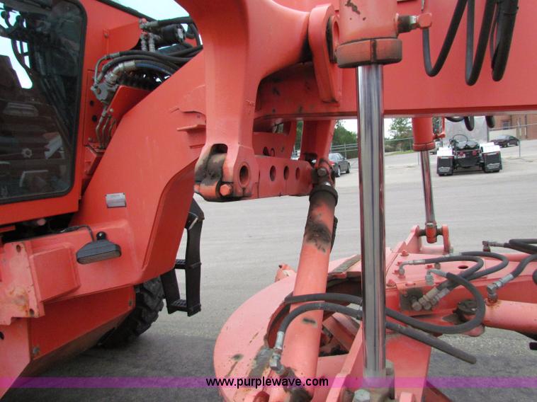 image for item E4035 2000 Champion 710A motor grader