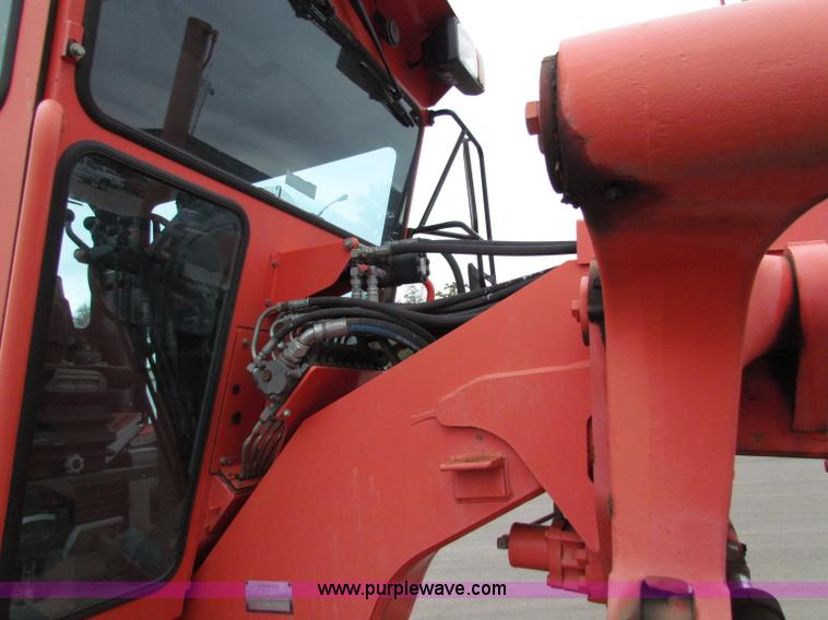 image for item E4035 2000 Champion 710A motor grader