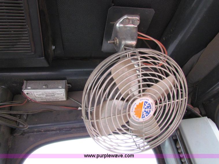 image for item E4036 1996 Galion 830B motor grader