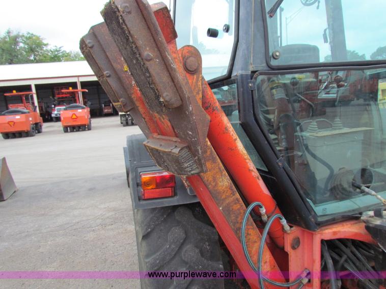 image for item E4054 1996 Ford 555D backhoe