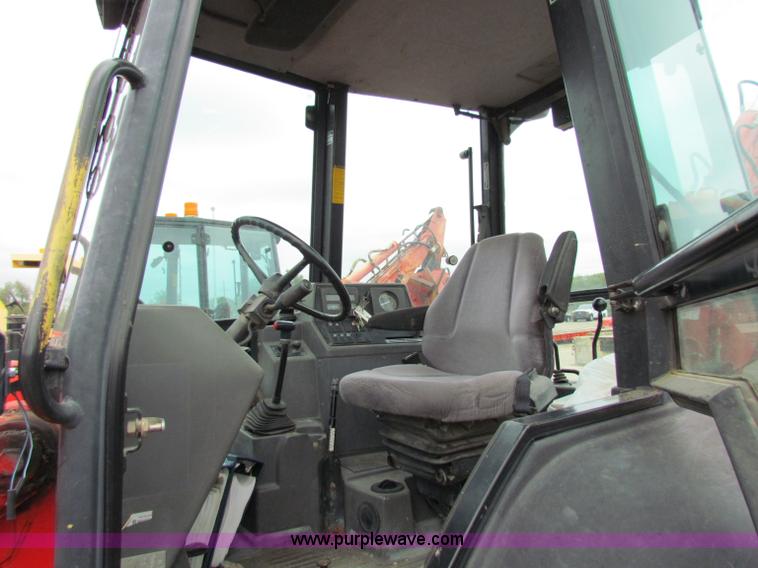 image for item E4055 1996 Ford 555D backhoe