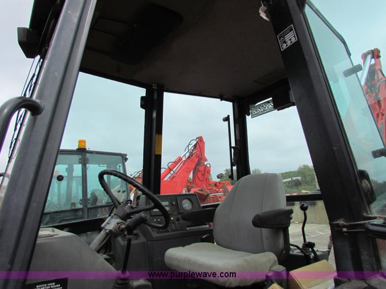 image for item E4056 1996 Ford 555D backhoe