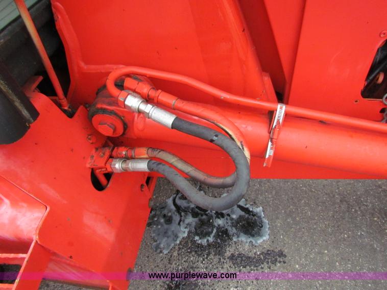 image for item E4056 1996 Ford 555D backhoe