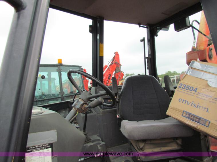 image for item E4057 1995 Ford 555D backhoe