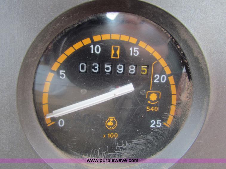 image for item E4057 1995 Ford 555D backhoe