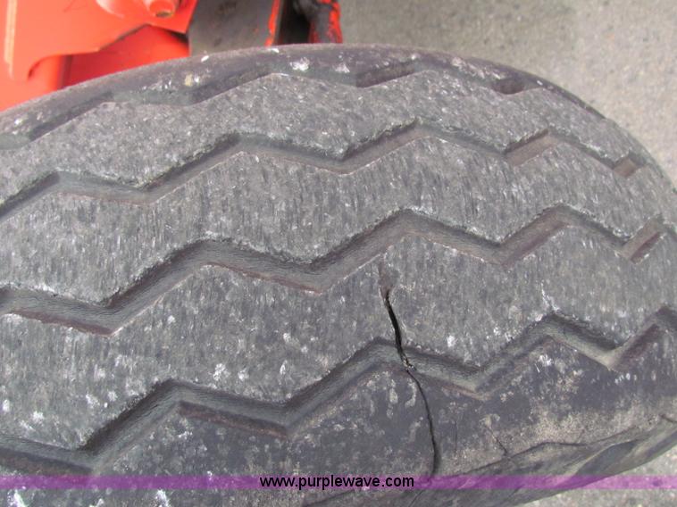 image for item E4058 1996 Ford 555D backhoe