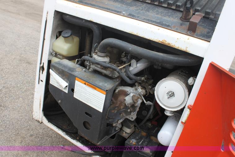 image for item E4061 1991 Bobcat 843H skid steer