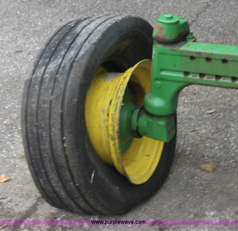 image for item E4062 2007 John Deere 6415 tractor