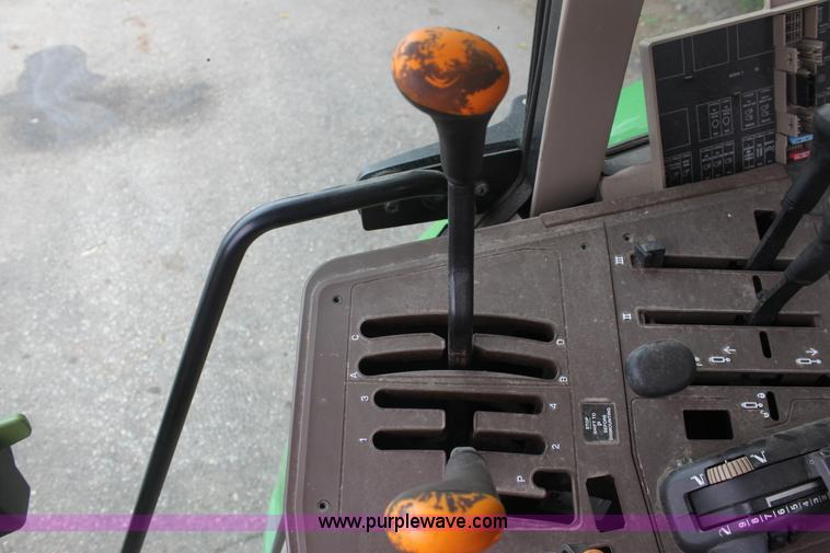 image for item E4062 2007 John Deere 6415 tractor