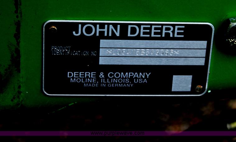 image for item E4062 2007 John Deere 6415 tractor