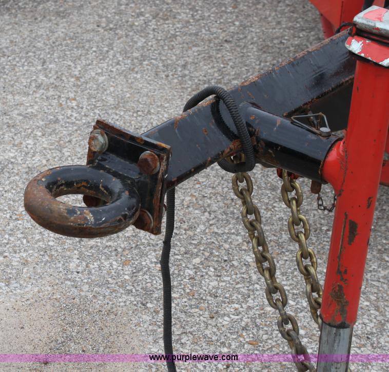 image for item E4097 2001 Craft Co SS-125 crack seal machine