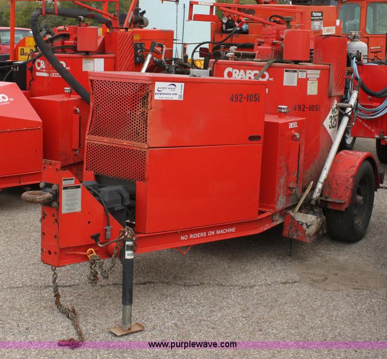 image for item E4099 2001 Craft Co SS-125 crack seal machine