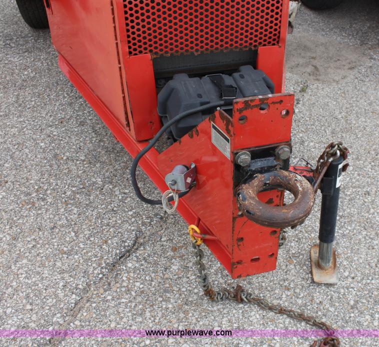 image for item E4099 2001 Craft Co SS-125 crack seal machine