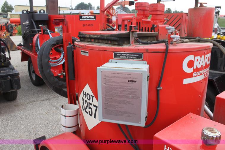 image for item E4099 2001 Craft Co SS-125 crack seal machine