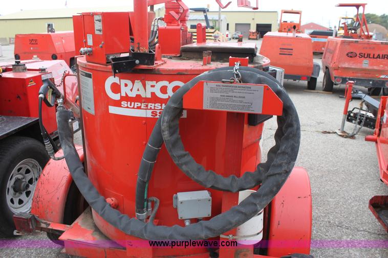 image for item E4099 2001 Craft Co SS-125 crack seal machine