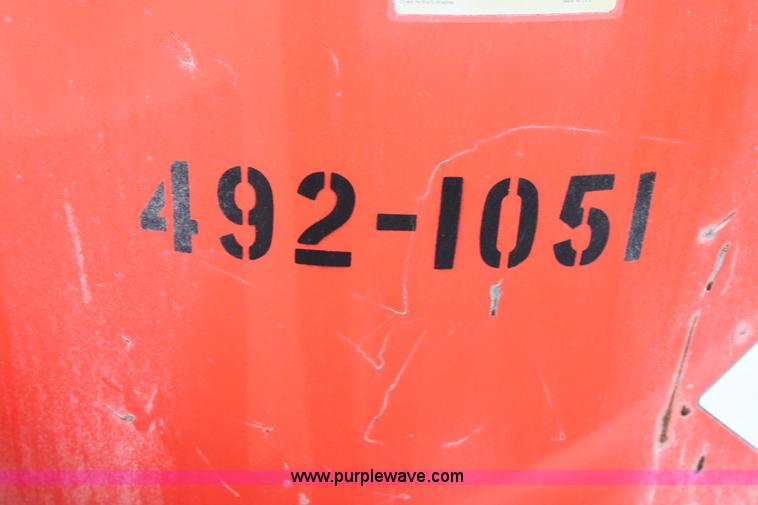 image for item E4099 2001 Craft Co SS-125 crack seal machine