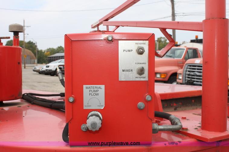 image for item E4101 2001 Craft Co SS-125 crack seal machine