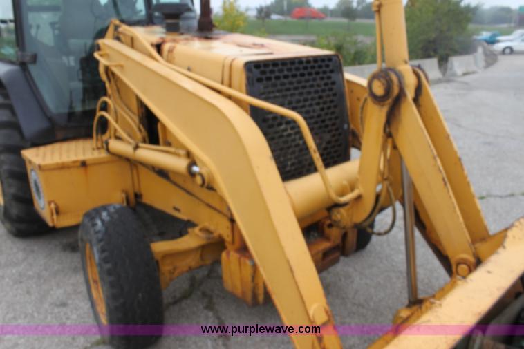 image for item E4106 1997 John Deere 310E backhoe
