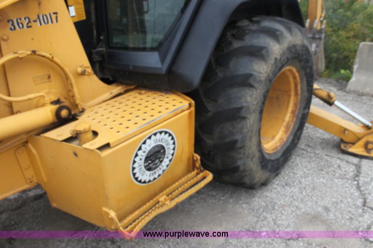 image for item E4106 1997 John Deere 310E backhoe